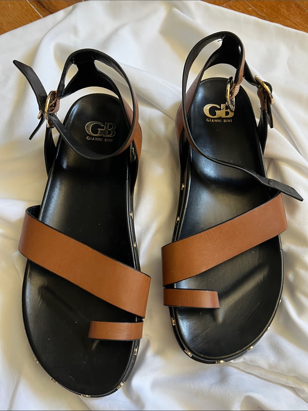 Gianni Bini Brown and Black Leather Strappy Sandals